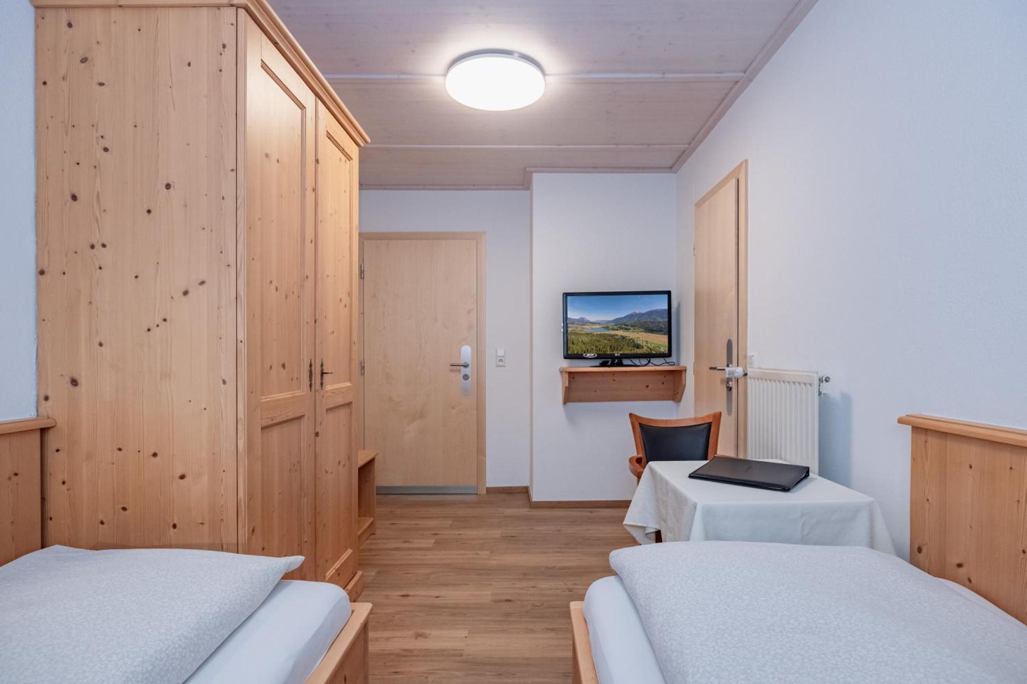 Gasthof - Pension Durnthaler Tropolach Luaran gambar